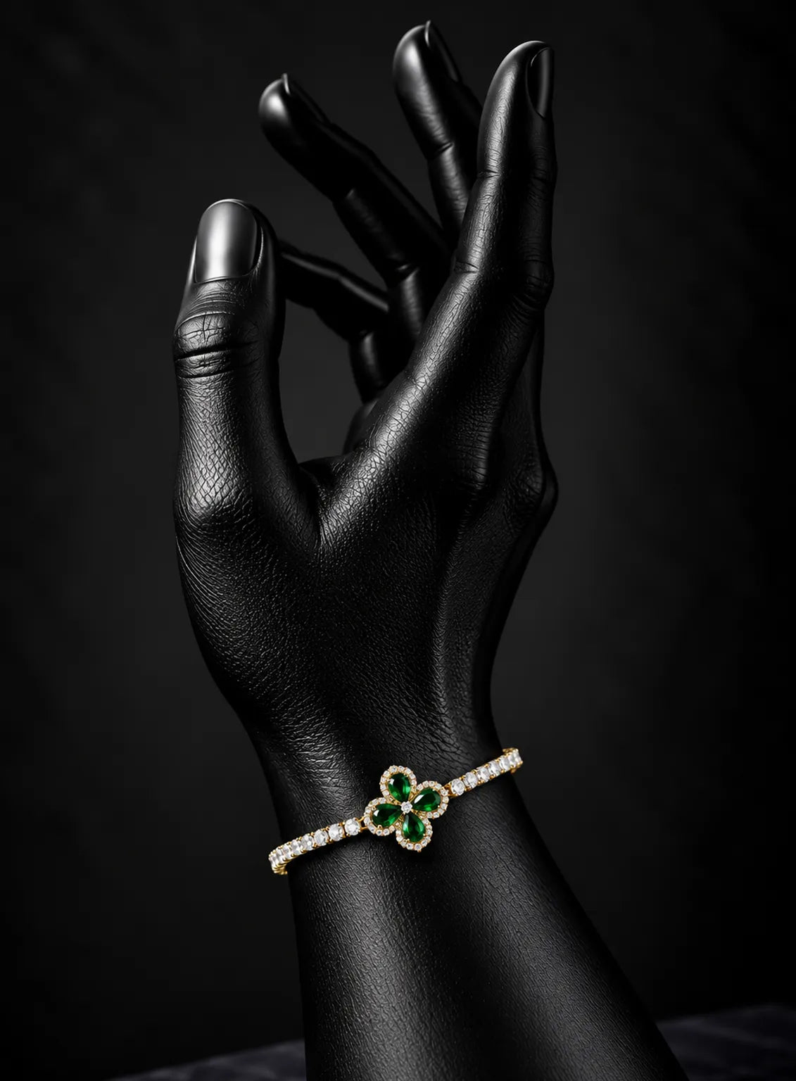 Emerald Royal Crest Bracelet