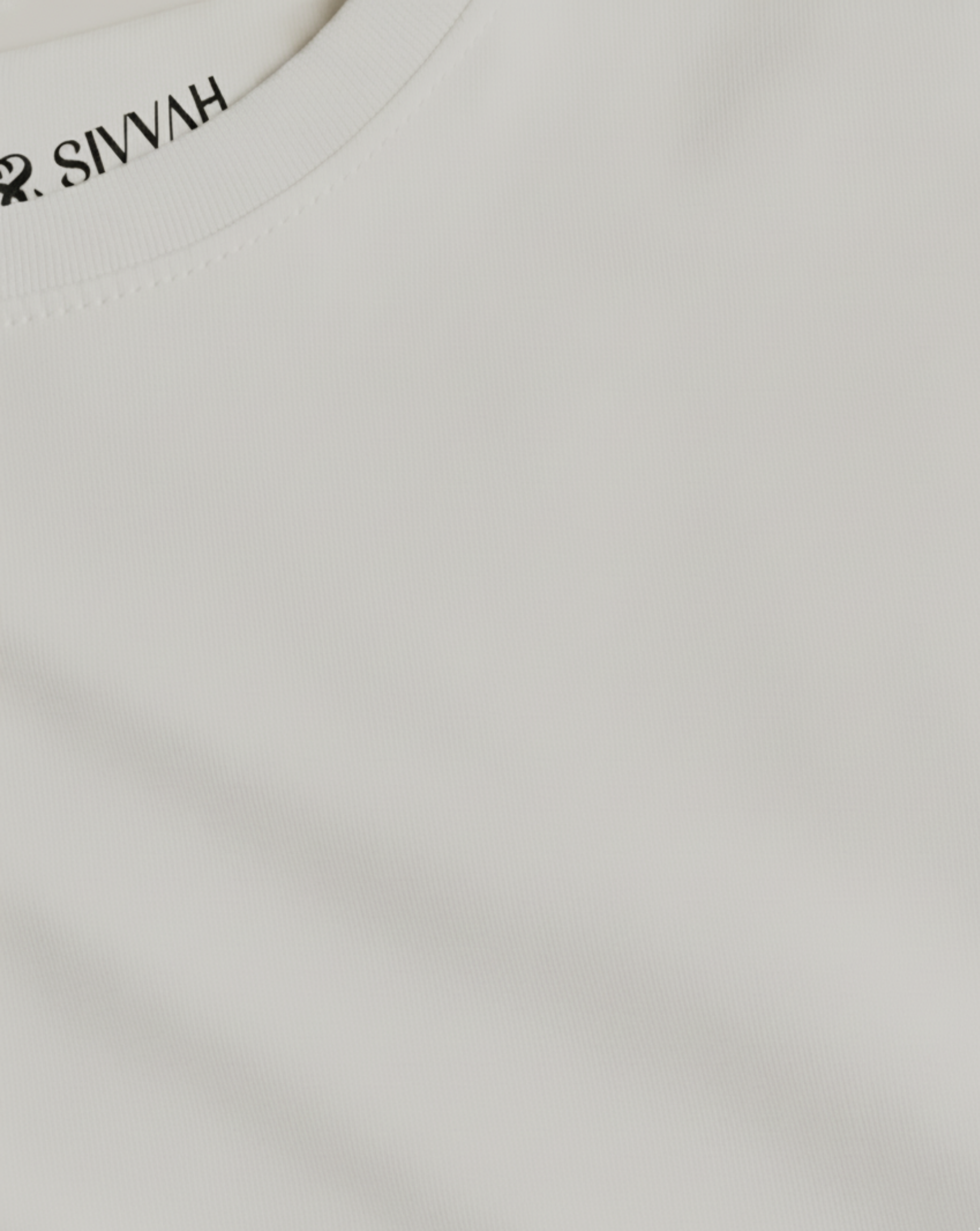 Solid: Off-White Oversized T-Shirt