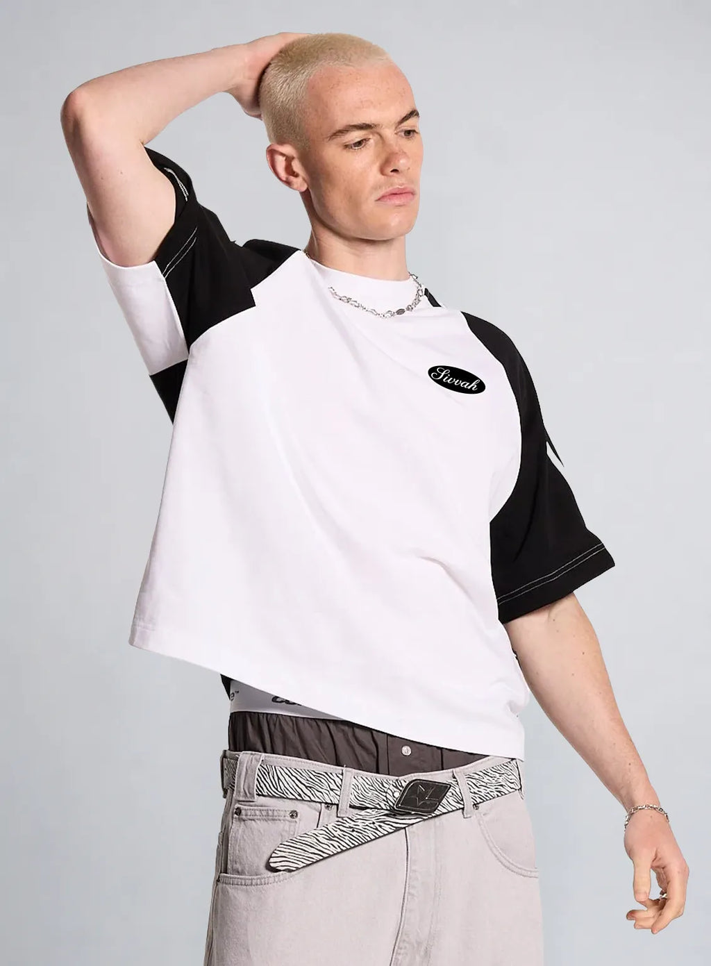 Oversized Raglan T-Shirt – White & Black