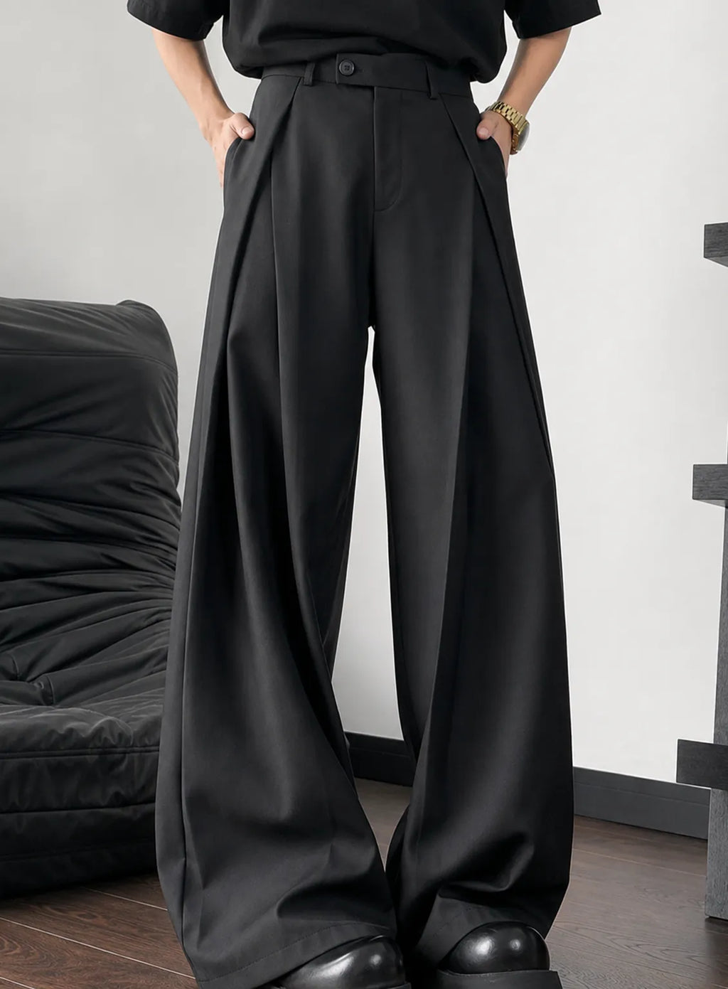 Wide-Leg Pleated Trousers (Pre-Launch)