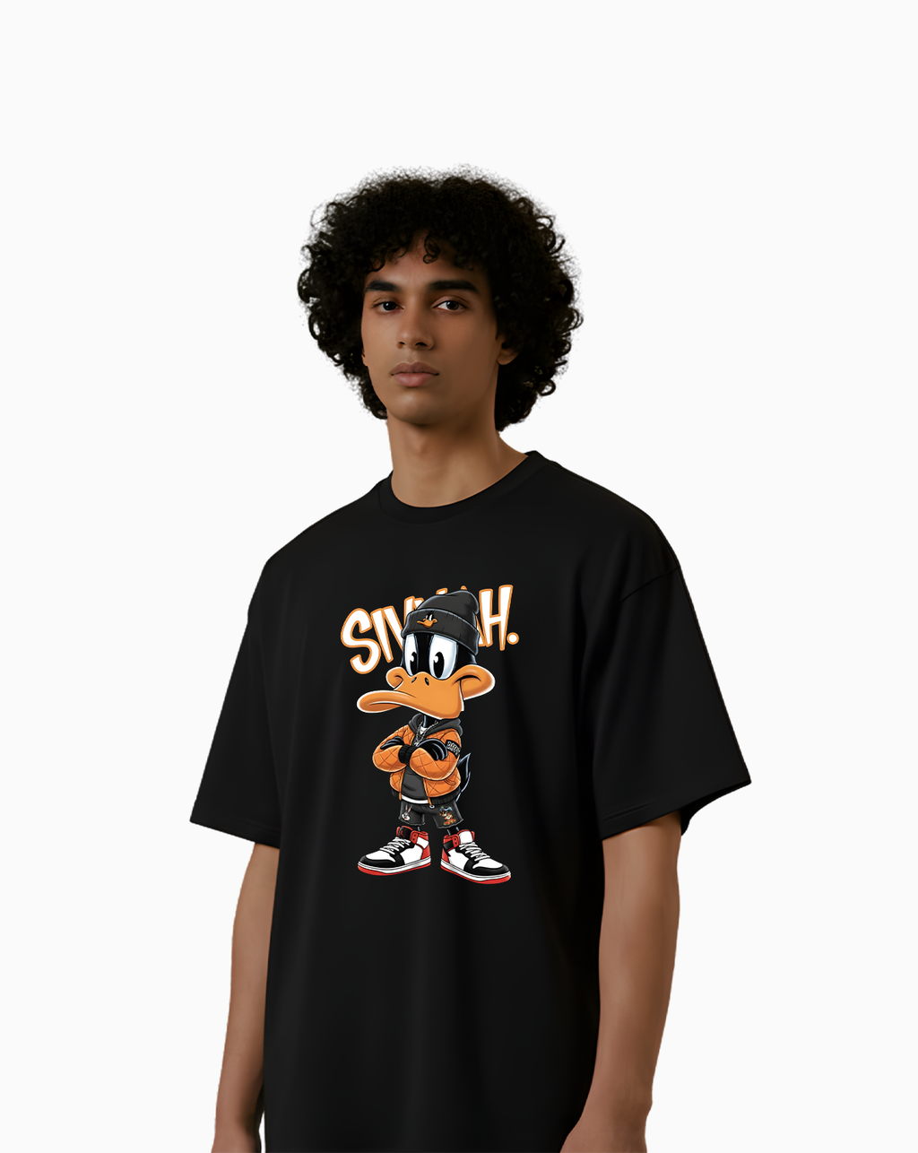 Daffy Duck Down-Shoulder T-Shirt – Black