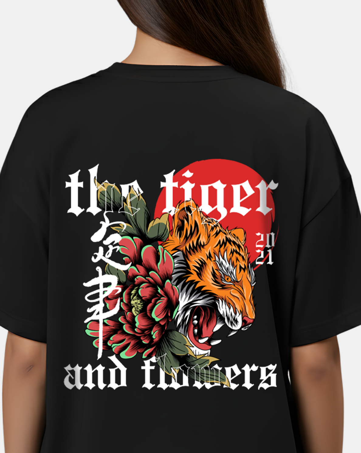 Tiger & Blossoms – Oversized T-Shirt