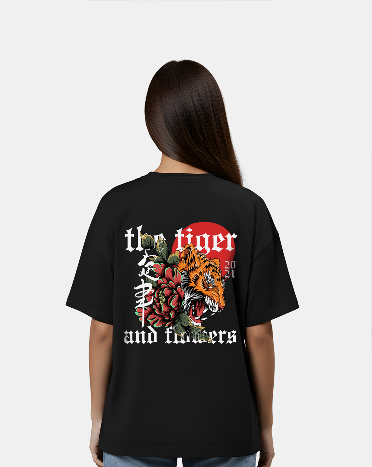 Tiger & Blossoms – Oversized T-Shirt
